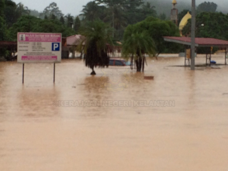 Keadaan Banjir Di Bandar Gua Musang 2014 13.jpg