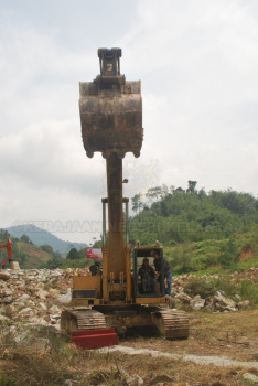 Majlis Pecah Tanah Projek Pembinaan Bangunan Pejabat Tanah & MDGM Lojing