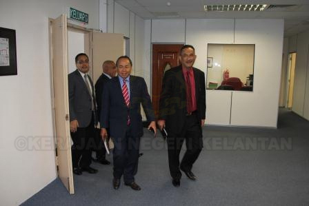Lawatan Kerja YB Dato' SUK ke Pejabat Tanah dan Jajahan Pasir Mas
