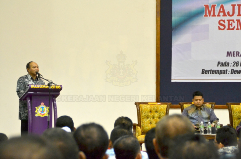 Majlis Penyampaian Amanat Sempena Tahun Baru 2016
Oleh Ketua Jajahan Pasir Mas
Pada 7 Januari 2016
Bertempat di Dewan Utama Apam Putra
Komkpleks Apam Putra Bandar Baru Pasir Mas
Dihadiri Oleh
#Semua Kakitangan Pejabat Tanah dan Jajahan Pasir Mas
#Semua Kakitangan Majlis Daerah Pasir Mas DSC_7508.JPG