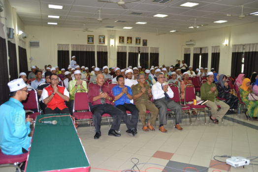 Seminar Taranum dan Tahsin Al-Quran "Pencarian Bakat" Anjuran Pejabat Agama Jajahan Pasir Mas Dengan Kerjasama Pejabat Tanah dan Jajahan Pasir Mas