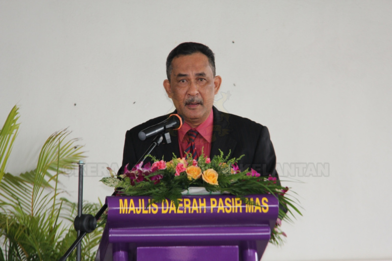 Majlis Penyerahan Bantuan Pasca Banjir Oleh Persatuan Anak-anak Kelantan (Pakatan Darul Naim Bersama Pertubuhan Kerabat D'Raja Kelantan Al-Muhammadi pada 9 Mac 2015 IMG_0481.JPG