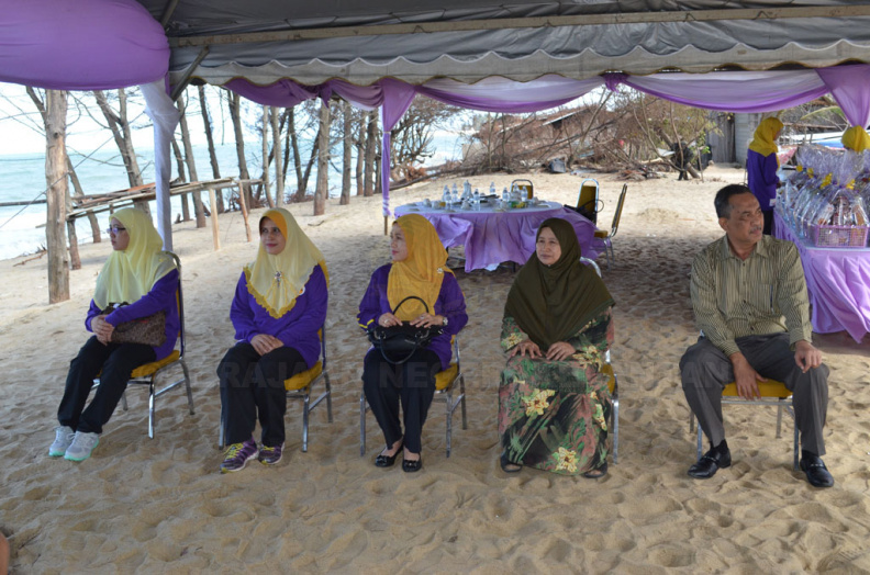 DSC_2064 copy.jpg