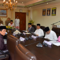 Taklimat mengenai banjir di Kelantan disampaikan oleh YB Dato' Setiausaha Kerajaan Negeri Kelantan
