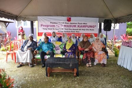 Program Ketua Jajahan Pasir Mas Masuk Kampung Pada 31 Disember 2015 di Pejabat Penggawa Daerah Kangkong