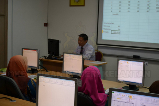 Kursus Asas Microsoft Excel 2010 (5)