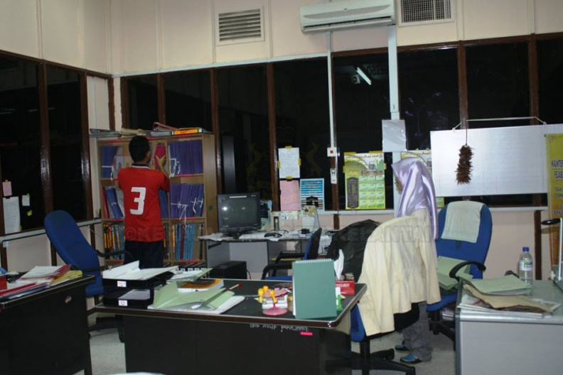 gotong10.jpg