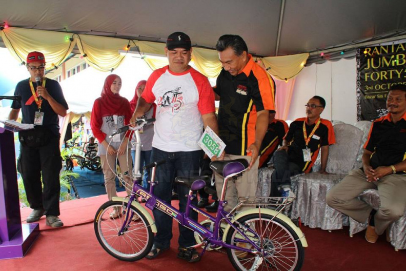 3 Oktober 2015, Satu Kejohanan Jelajah Basikal Rantau Panjang Jumbo-Ride telah diadakan di sekitar Rantau Panjang anjuran bersama oleh beberapa syarikat swasta, kelab basikal bersama Majlis Daerah Pasir Mas cawangan Rantau Panjang. Trek perlumbaan adalah sejauh 45km merangkumi sekitar kawasan Rantau Panjang. Perlumbaan bermula dan ditamatkan di Bazar Siti Fatimah Rantau Panjang. Jumbo-Ride Rantau Panjang 2015 (16).jpg