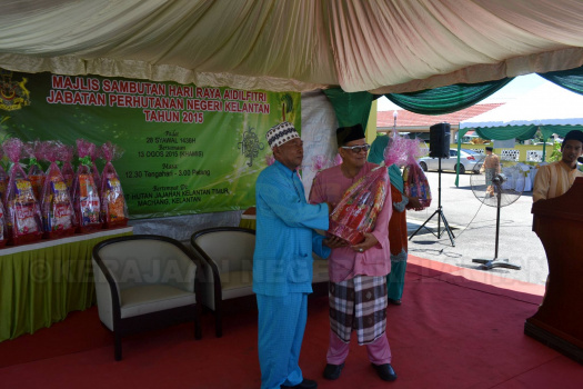 Majlis Hari Raya Aidilfitri JPNK  Tahun 2015 (8)