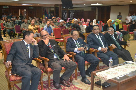 Majlis Memperbaharui Ikrar Perkhidmatan Awam Tahun 2016 (2)