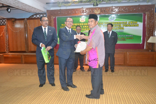 Majlis Memperbaharui Ikrar Perkhidmatan Awam Tahun 2016 (36)
