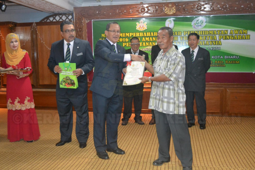 Majlis Memperbaharui Ikrar Perkhidmatan Awam Tahun 2016 (40)