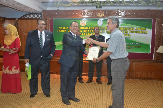Majlis Memperbaharui Ikrar Perkhidmatan Awam Tahun 2016 (41)