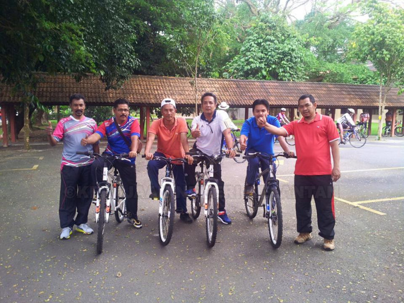Program Riadah Berbasikal Bersama Penjawat Awam Negeri Kelantan Tahun 2016 (2).jpg