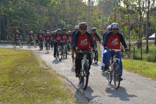 Kayuhan Amal Ketua Jajahan Pasir Mas Bersama Masyarakat Daerah Penggawa Daerah Alor Pasir Pada 30 Mac 2016 (Rabu)
