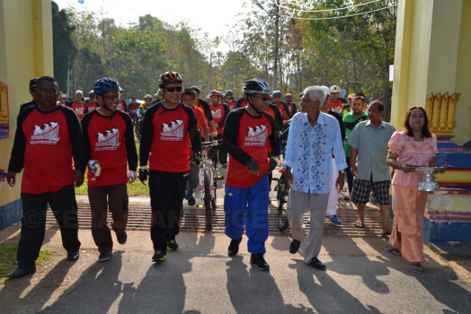 Kayuhan Amal Ketua Jajahan Pasir Mas Bersama Masyarakat Daerah Penggawa Daerah Alor Pasir Pada 30 Mac 2016 (Rabu)