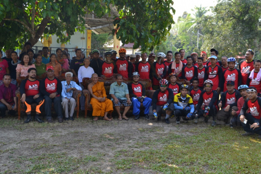 Kayuhan Amal Ketua Jajahan Pasir Mas Bersama Masyarakat Daerah Penggawa Daerah Alor Pasir Pada 30 Mac 2016 (Rabu)