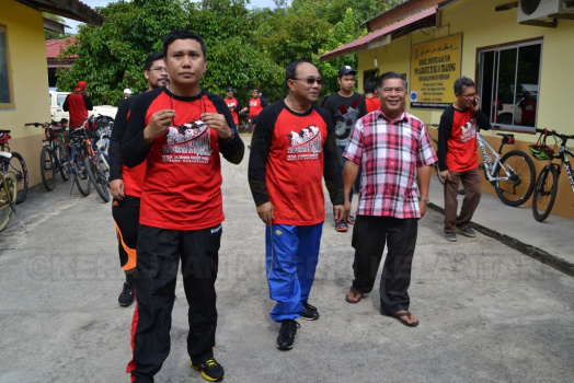 Kayuhan Amal Ketua Jajahan Pasir Mas Bersama Masyarakat Daerah Penggawa Daerah Alor Pasir Pada 30 Mac 2016 (Rabu)