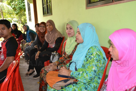 Kayuhan Amal Ketua Jajahan Pasir Mas Bersama Masyarakat Daerah Penggawa Daerah Alor Pasir Pada 30 Mac 2016 (Rabu)