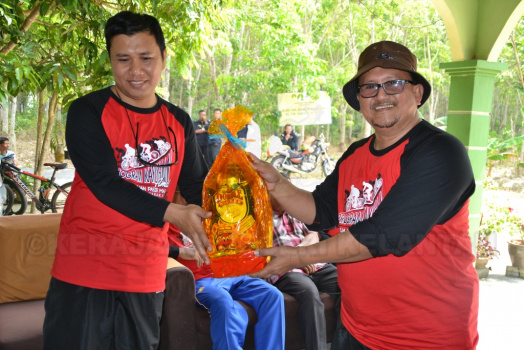 Kayuhan Amal Ketua Jajahan Pasir Mas Bersama Masyarakat Daerah Penggawa Daerah Alor Pasir Pada 30 Mac 2016 (Rabu)