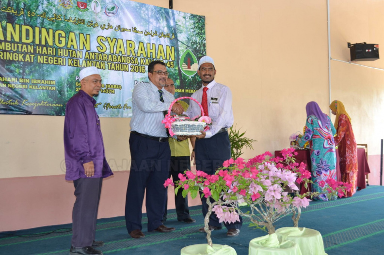 Pertandingan Syarahan Perhutanan Sempena Sambutan Hari Hutan (60).jpg