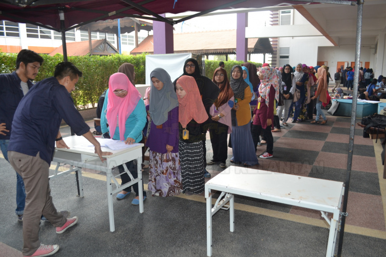 Pertandingan Melukis Wajah Alam (8).JPG
