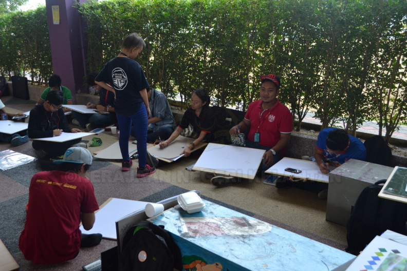 Pertandingan Melukis Wajah Alam (12) - Pertandingan Melukis Wajah Alam (12).JPG Pertandingan Melukis Wajah Alam (12).JPG