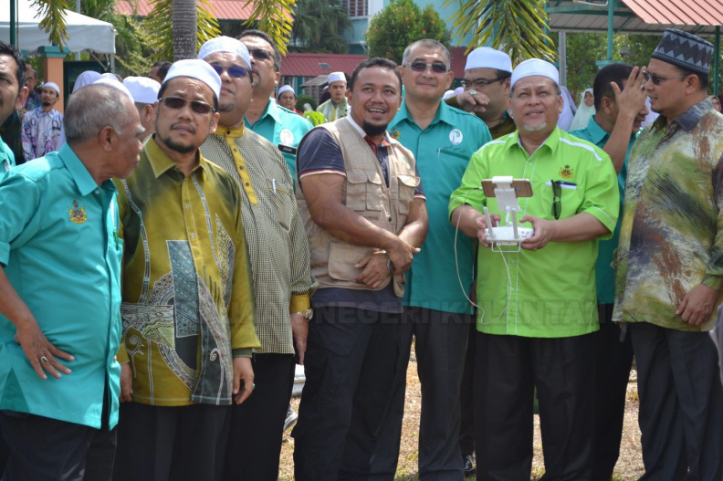 Majlis Sambutan Hari Hutan Antarabangsa Kali Ke-45 (43) - Majlis Sambutan Hari Hutan Antarabangsa Kali Ke-45 (43).jpg Majlis Sambutan Hari Hutan Antarabangsa Kali Ke-45 (43).jpg