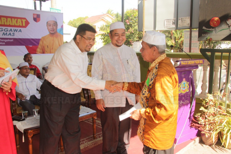 PROGRAM DO BERSAMA MASYARAKAT DAERAH KUBANG SEPAT
PADA 4 MEI 2016
DI MASJID MUKIM SAKAR, KG TAL 7
JAM 8:30 PAGI
PERASMIAN OLEH KETUA JAJAHAN IMG_4987.JPG