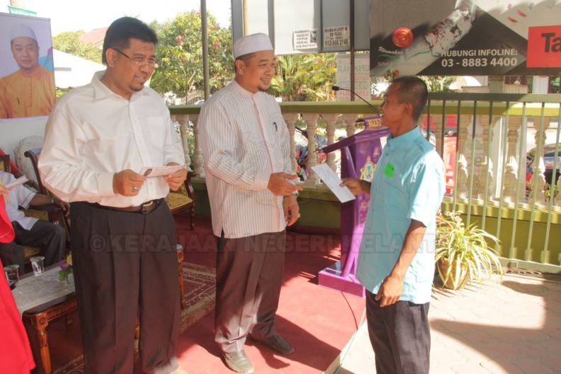 PROGRAM DO BERSAMA MASYARAKAT DAERAH KUBANG SEPAT
PADA 4 MEI 2016
DI MASJID MUKIM SAKAR, KG TAL 7
JAM 8:30 PAGI
PERASMIAN OLEH KETUA JAJAHAN IMG_4989.JPG