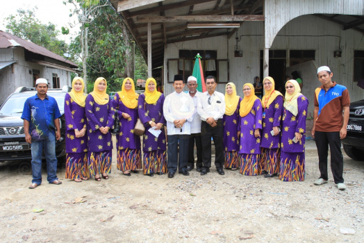 MAJLIS PENYAMPAIAN BANTUAN SUMBANGAN MAJLIS ORANG-ORANG BESAR NEGERI KELANTAN BAGI JAJAHAN PASIR MAS