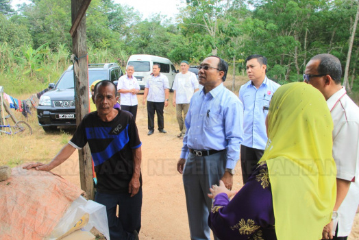 MAJLIS PENYAMPAIAN BANTUAN SUMBANGAN MAJLIS ORANG-ORANG BESAR NEGERI KELANTAN BAGI JAJAHAN PASIR MAS