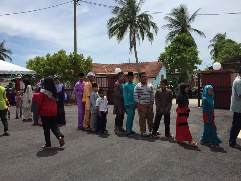 Majlis Sambutan Hari Raya Aidilfitri bertempat di Pusat Biodiversiti (Bio-D) (13) - Majlis Sambutan Hari Raya Aidilfitri bertempat di Pusat Biodiversiti (Bio-D) (13).jpg Majlis Sambutan Hari Raya Aidilfitri bertempat di Pusat Biodiversiti (Bio-D) (13).jpg