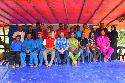 Guru Agama Orang Asli, MAIK mengabadikan kenangan bersama YBrs. Pegawai Dakwah, MAIK
