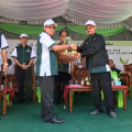 Penanaman Pokok di Jedok (3)