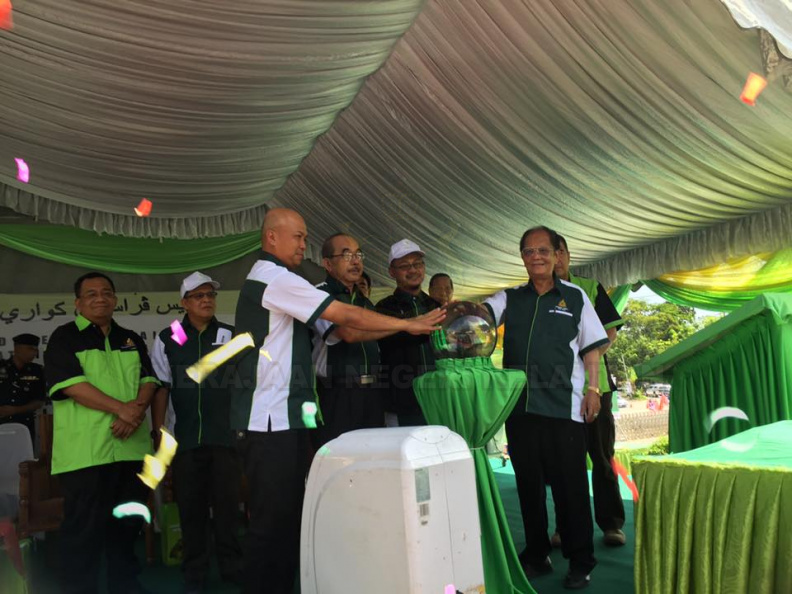 Penanaman Pokok di Jedok (24).jpg