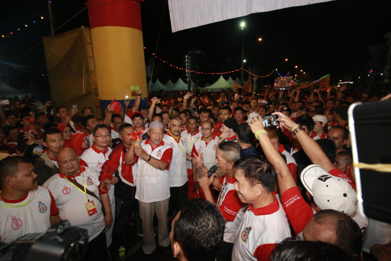 4P1A2894.JPG