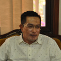 DSC 1975