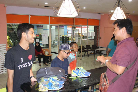 Tournament Tenpin Bowling