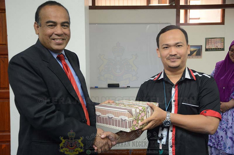 Jamuan Perpisahan En Mohd Asmawi bin Busu PKN_0128.JPG