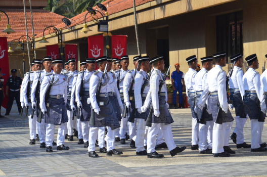 ISTIADAT PEMBUKAAN DEWAN UNDANGAN NEGERI KELANTAN OLEH YMM PEMANGKU RAJA KELANTAN: 21 Jamadil Awal  1438H / 20 Mac 2017 