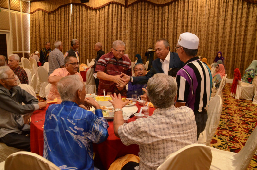 MAJLIS SILATURRAHIM ALUMNI PESARA PTN KELANTAN BERSAMA YB DATO’ SETIAUSAHA KERAJAAN NEGERI KELANTAN : 26 Jamadil Akhir   1438H / 25 Mac 2017 