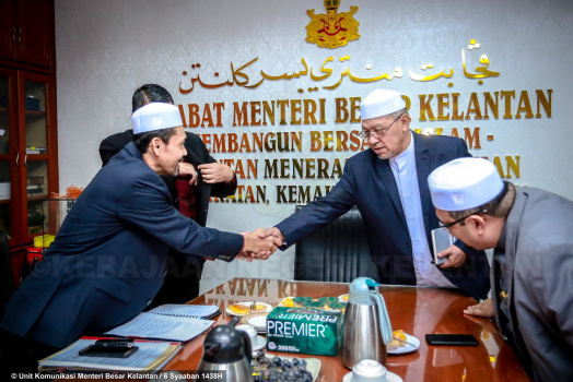 20170503 Kunjung Hormat UM