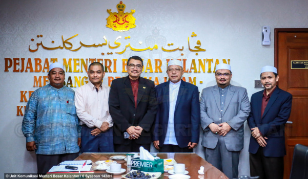 20170503 Kunjung Hormat UM
