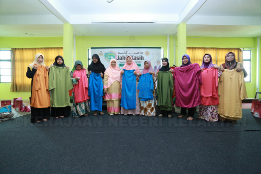 20170506 Sumbangan Baju Raya & Duit Raya Anaka Yatim Dun Pasir Pekan 2017