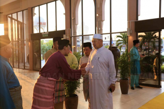 Majlis Berbuka Puasa dan Solat Terawih YMM Pemangku Raja Kelantan Bersama Ulama', Imam, Bilal, Guru-Guru Pondok dan Kakitangan Masjid