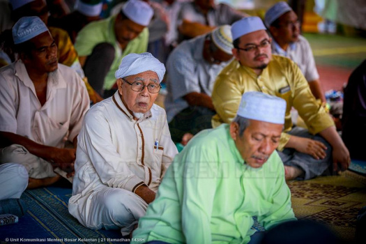  Kuliah Pagi Jumaat di Medan Ilmu