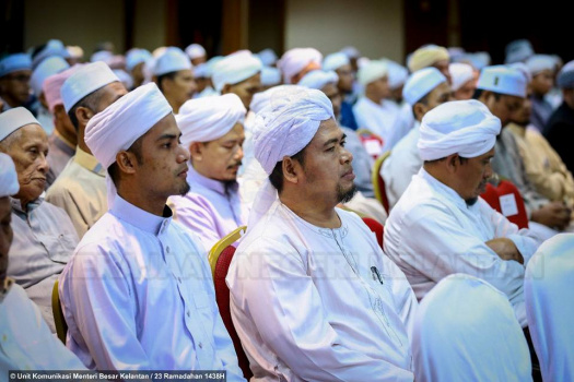 Majlis Penyampaian Sumbangan Kewangan kepada Guru-guru Pondok