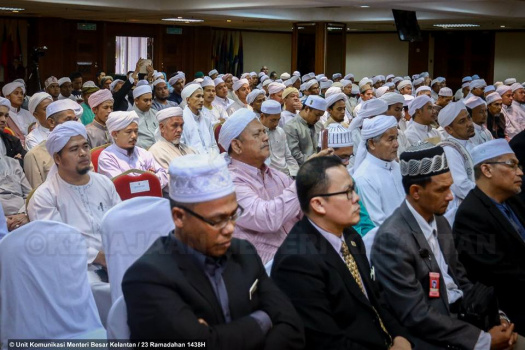 Majlis Penyampaian Sumbangan Kewangan kepada Guru-guru Pondok