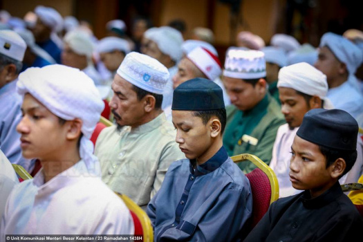 Majlis Penyampaian Sumbangan Kewangan kepada Guru-guru Pondok